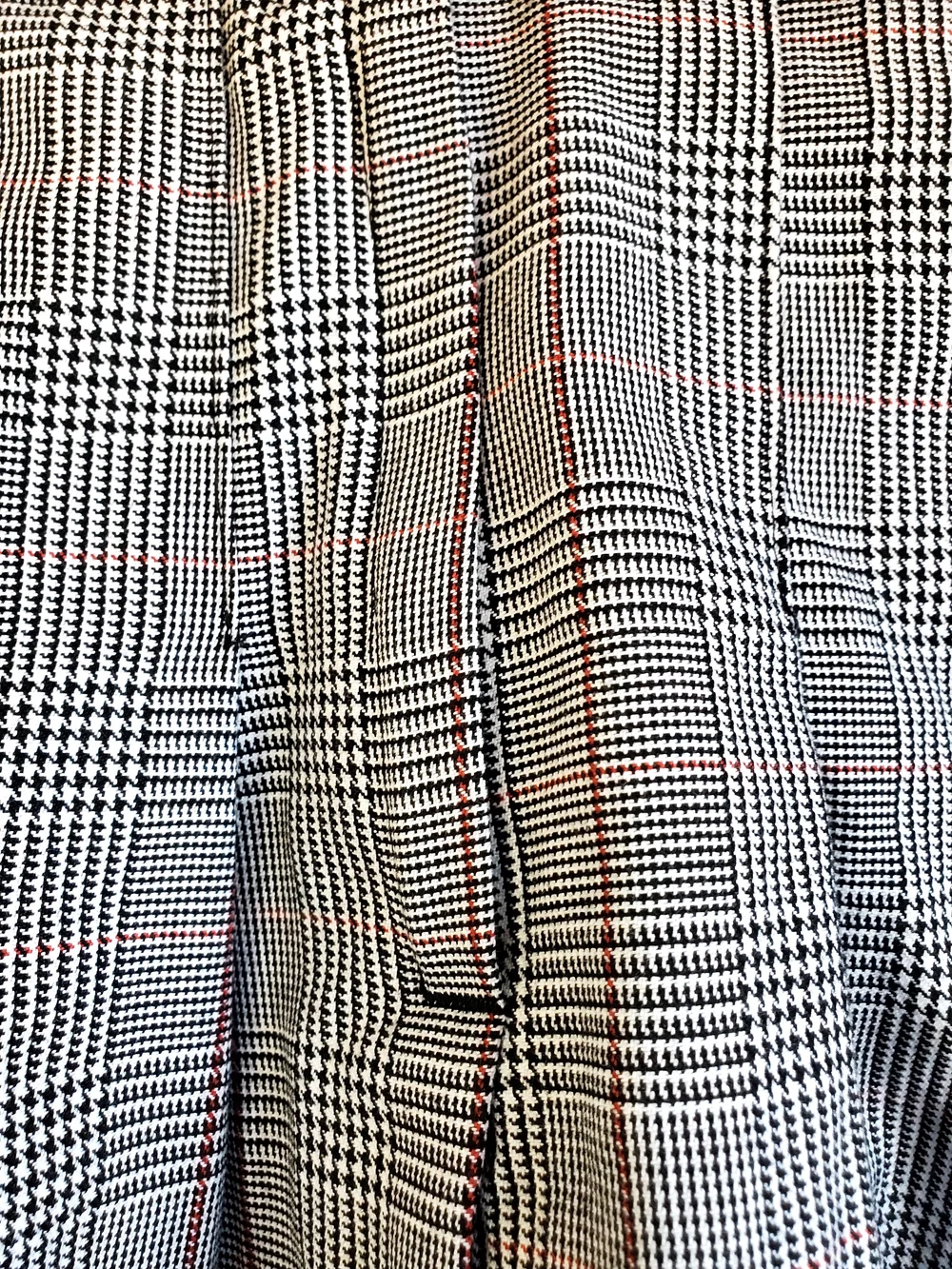 H&M Divided Plaid Pleated Skirt – Black White – Size 8 / EUR 40 - Picture 5 of 11
